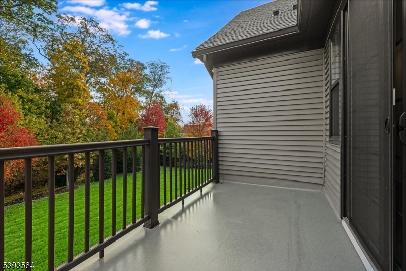 205 Mariners Pointe Hopatcong, NJ 07843 - Photo 15 of 31