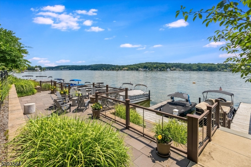 205 Mariners Pointe Hopatcong, NJ 07843 - Photo 27 of 31