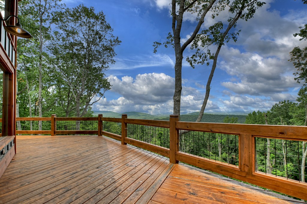 470 Northwest Skylight Drive Blue Ridge, GA 30513 - Photo 6 of 20