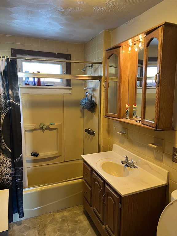 64-66 Home Street Springfield, MA 01104 - Photo 11 of 27 Gallery Image 11