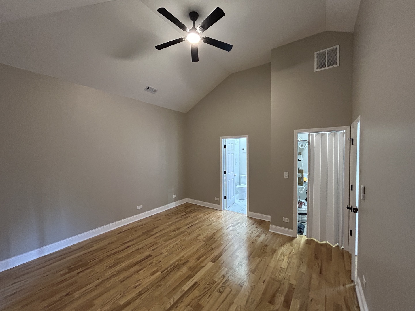 5333 South Calumet Avenue Chicago, IL 60615 - Photo 11 of 37