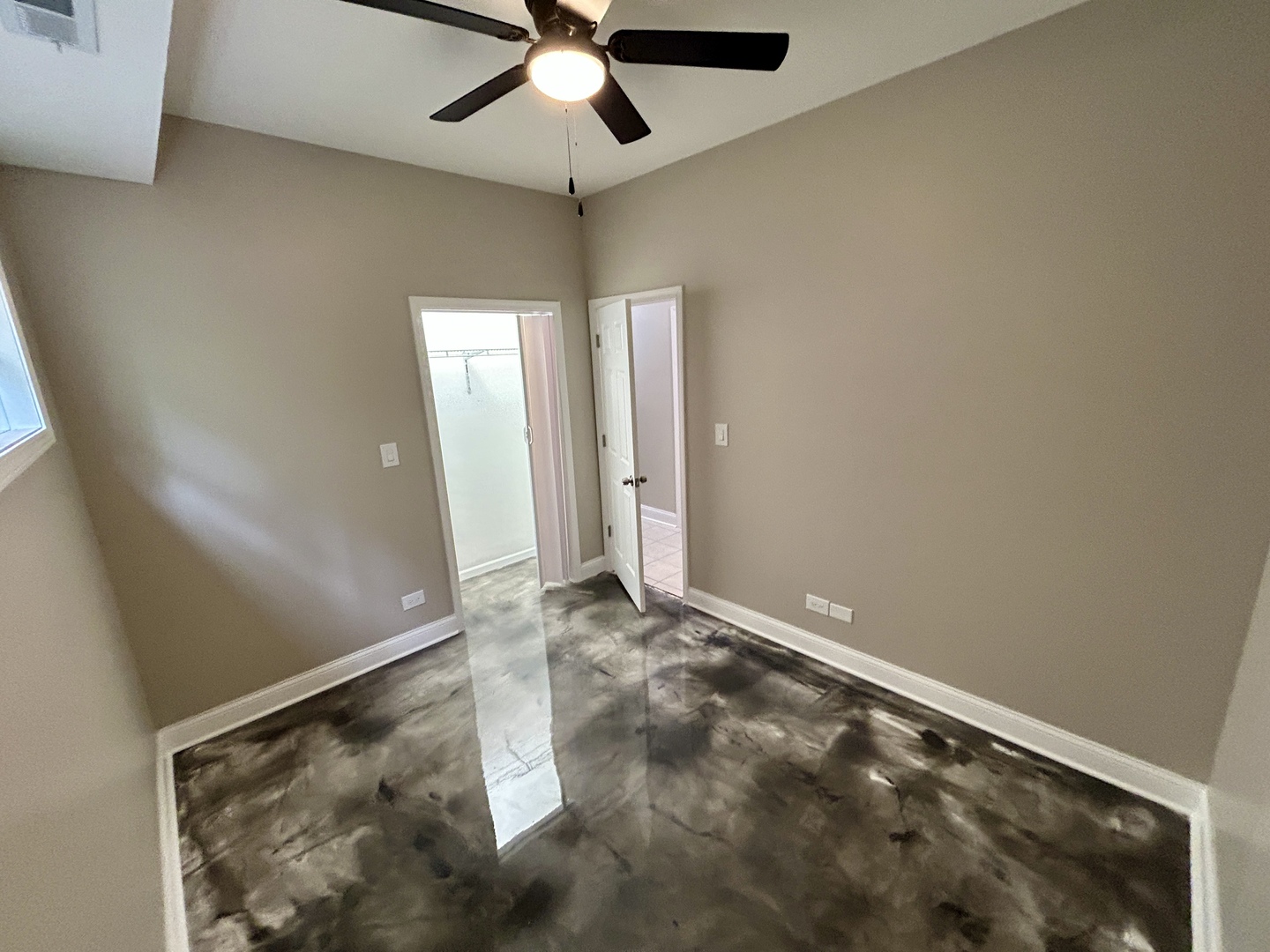 5333 South Calumet Avenue Chicago, IL 60615 - Photo 31 of 37