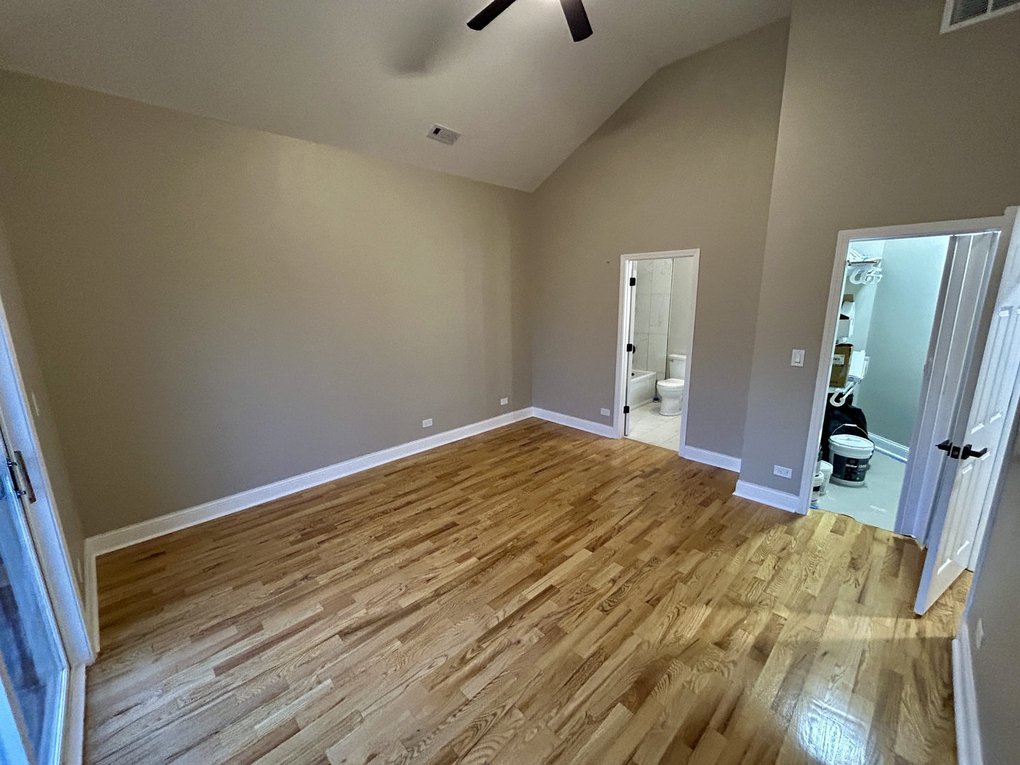 5333 South Calumet Avenue Chicago, IL 60615 - Photo 9 of 37