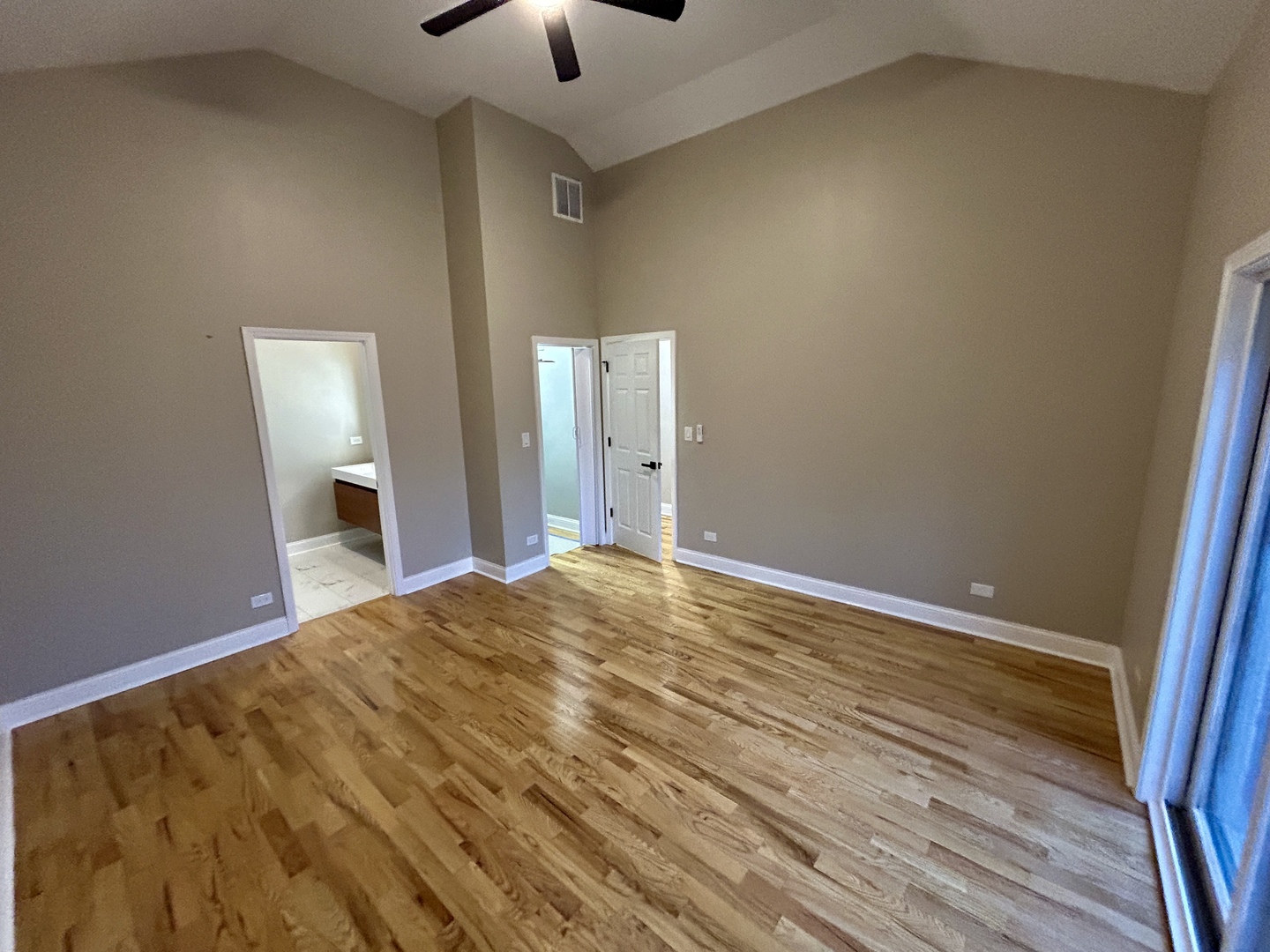 5333 South Calumet Avenue Chicago, IL 60615 - Photo 10 of 37