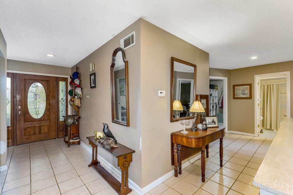 5679 Brewer Road Mason, OH 45040 - Photo 10 of 43