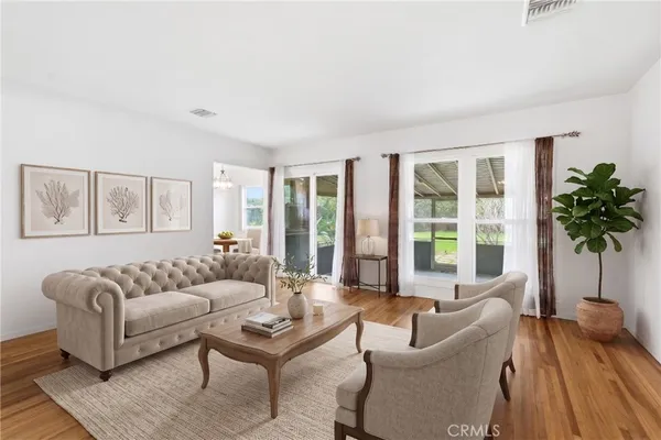 $4,100 | 15853 Romar Street, North Hills, CA 91343
