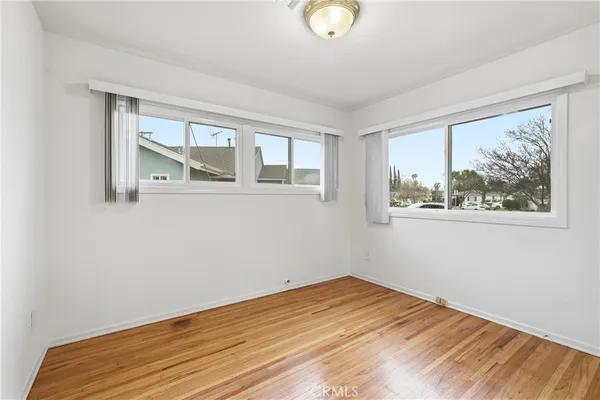 $4,400 | 15853 Romar Street, North Hills, CA 91343