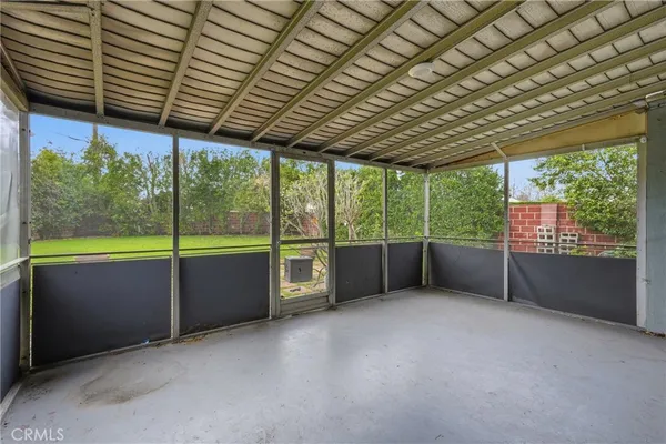 $4,400 | 15853 Romar Street, North Hills, CA 91343