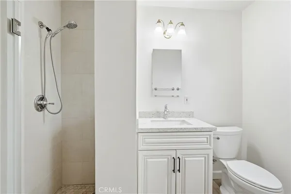 $4,100 | 15853 Romar Street, North Hills, CA 91343