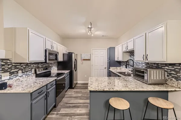 $329,900 | 22520 East Ontario Drive, Unit 101, Aurora, CO 80016
