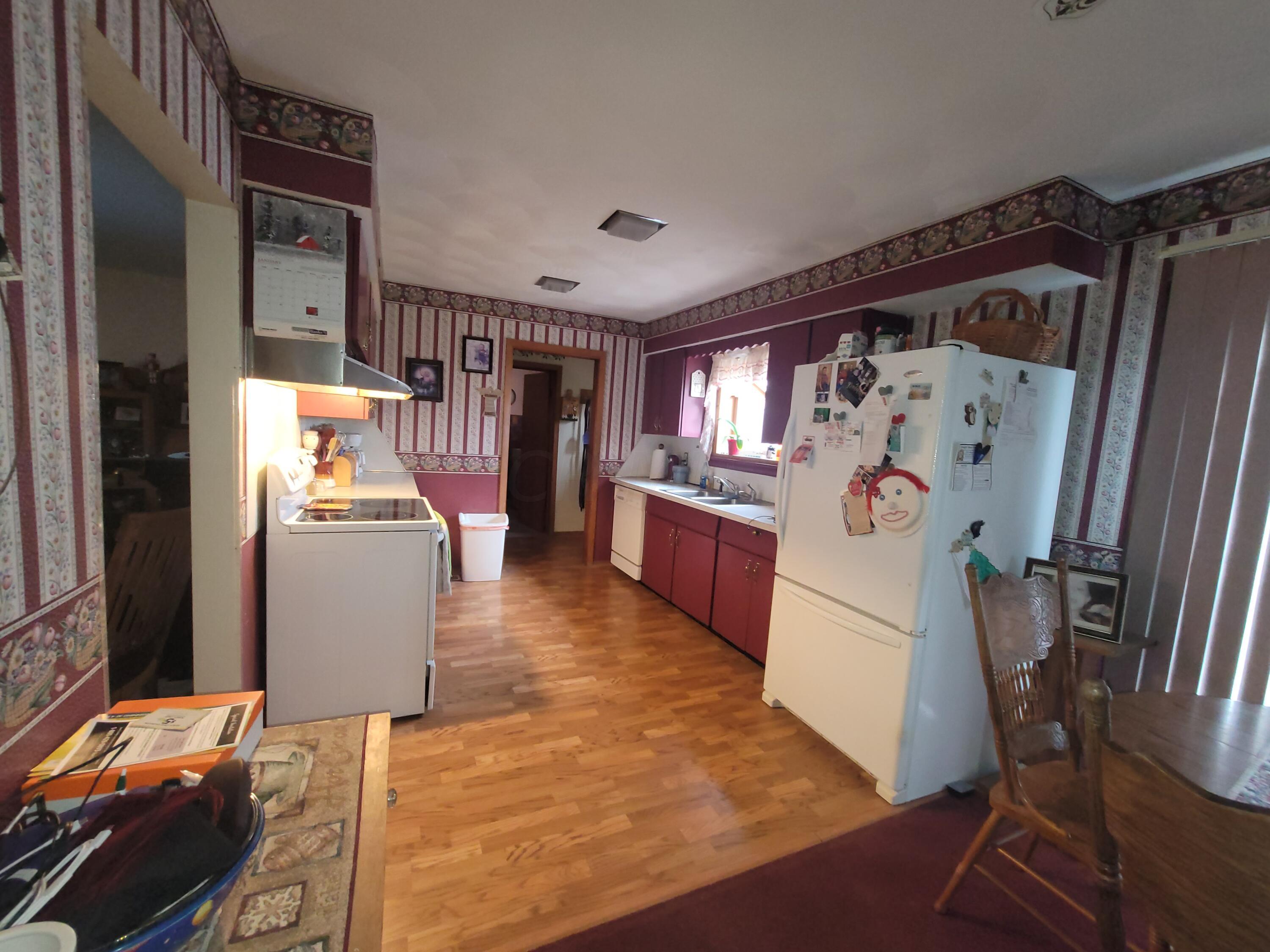 3414 Gooding Road Marion, OH 43302 - Photo 8 of 17 20230328_162433
