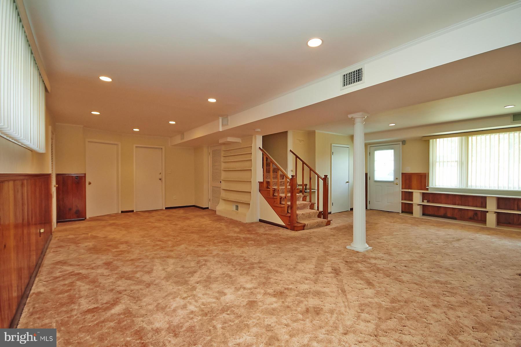 3224 North Glebe Road Arlington, VA 22207 - Photo 20 of 30 Family Room