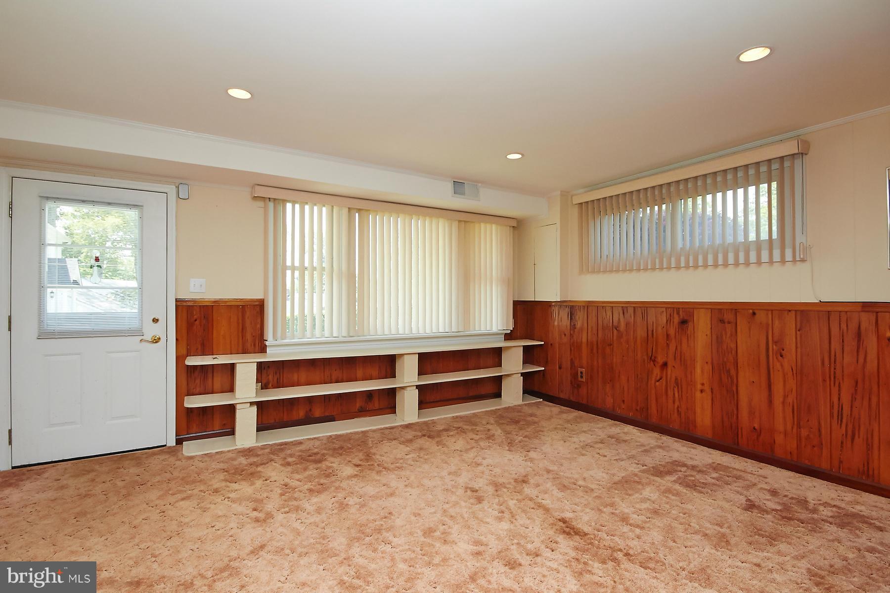 3224 North Glebe Road Arlington, VA 22207 - Photo 23 of 30 Family Room