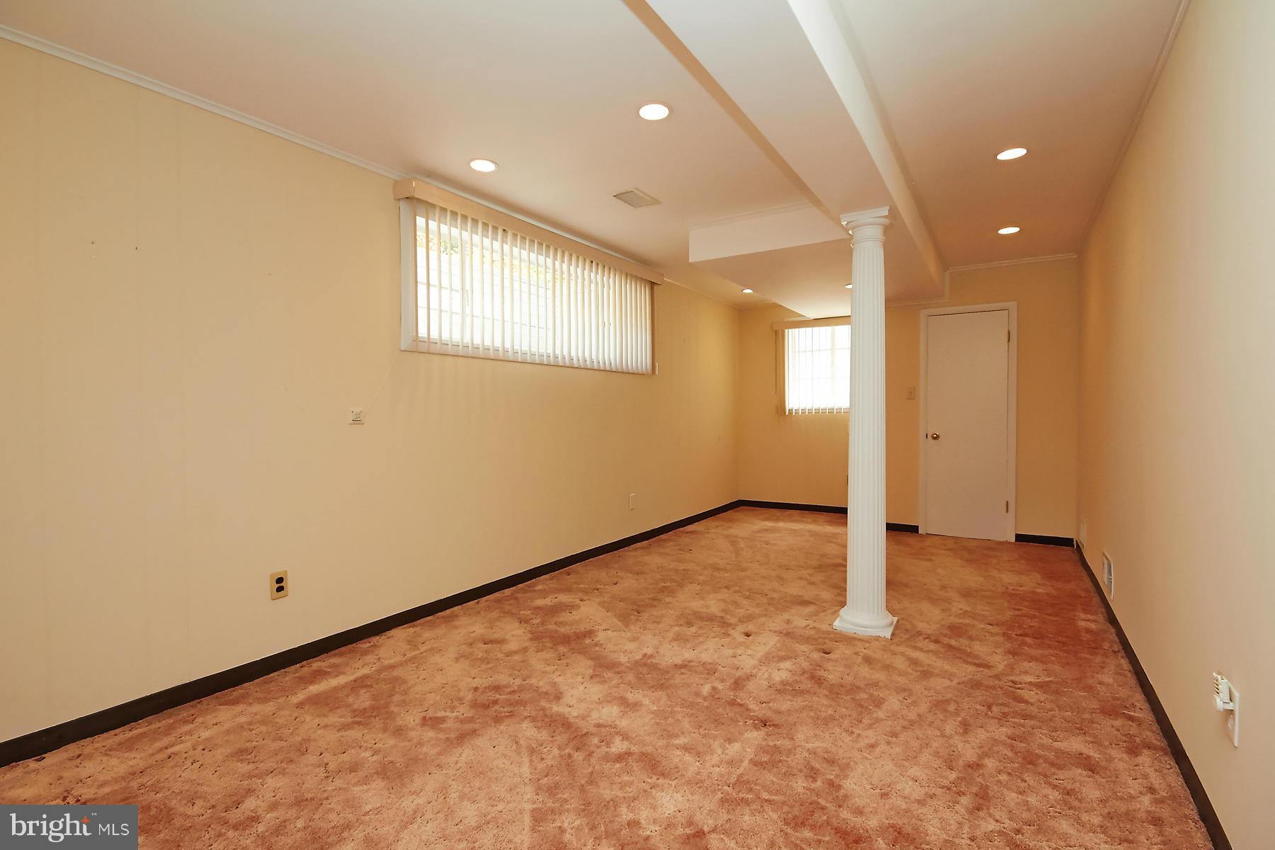 3224 North Glebe Road Arlington, VA 22207 - Photo 25 of 30 Interior (General)