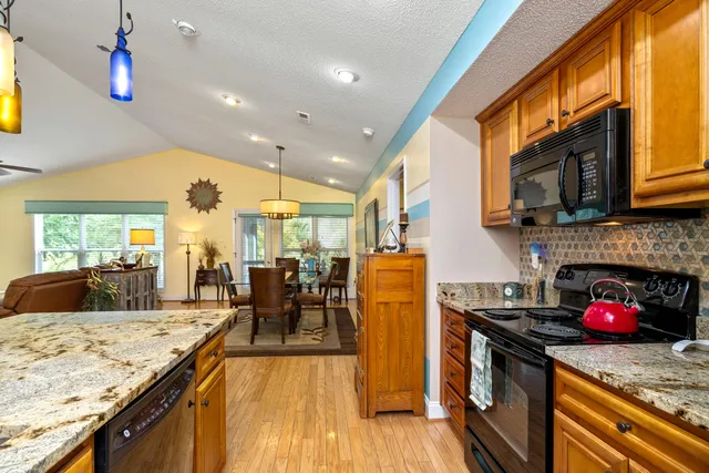 $329,000 | 824 Bentwood Circle, Manning, SC 29102