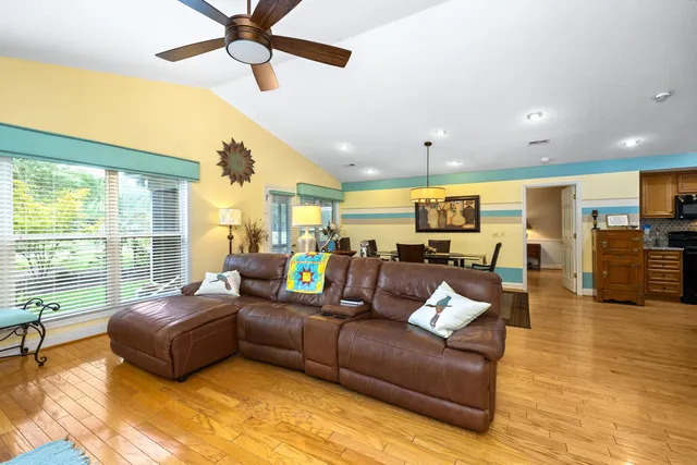 $329,000 | 824 Bentwood Circle, Manning, SC 29102