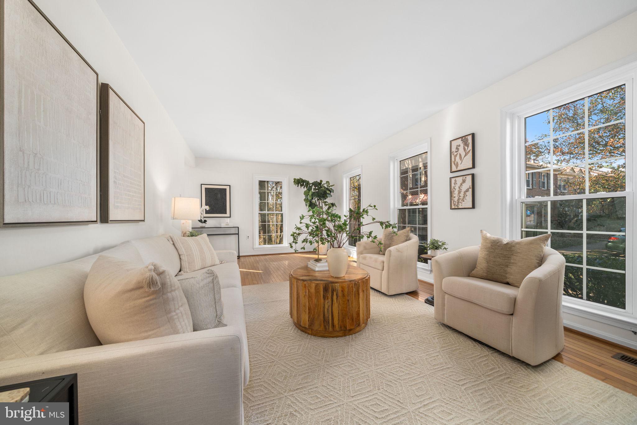 5658 Sutherland Court Burke, VA 22015 - Photo 5 of 30 a living room with furniture and a large window