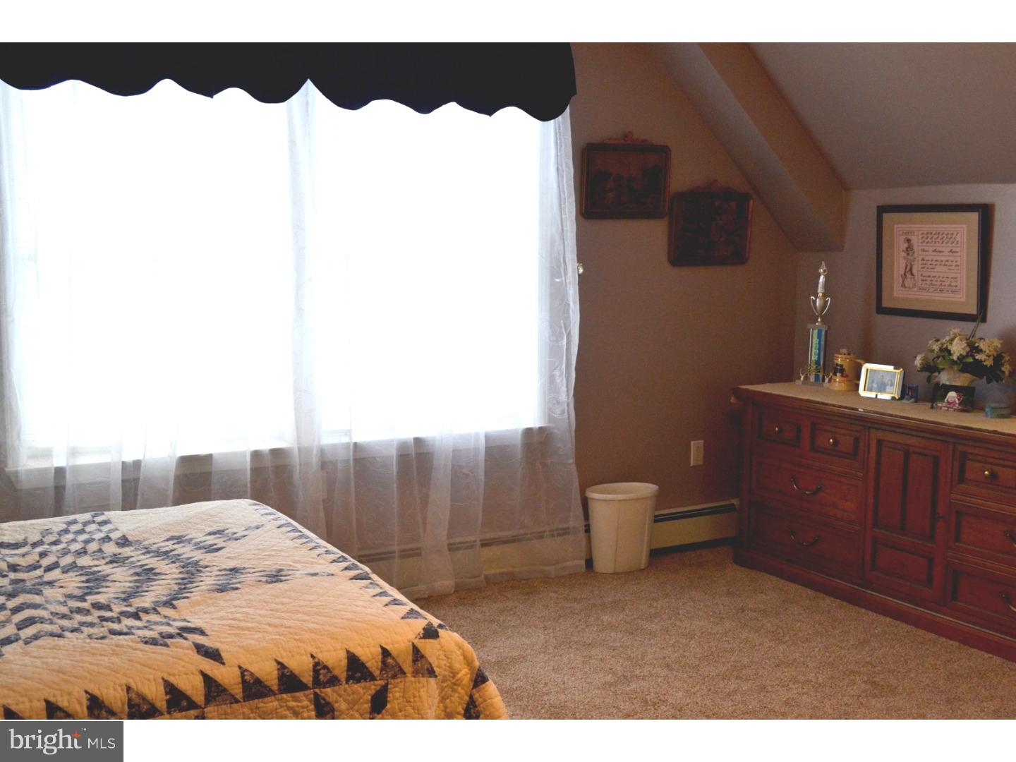 141 Oberlin Road Pennsville, NJ 08070 - Photo 17 of 25 Master Bedroom