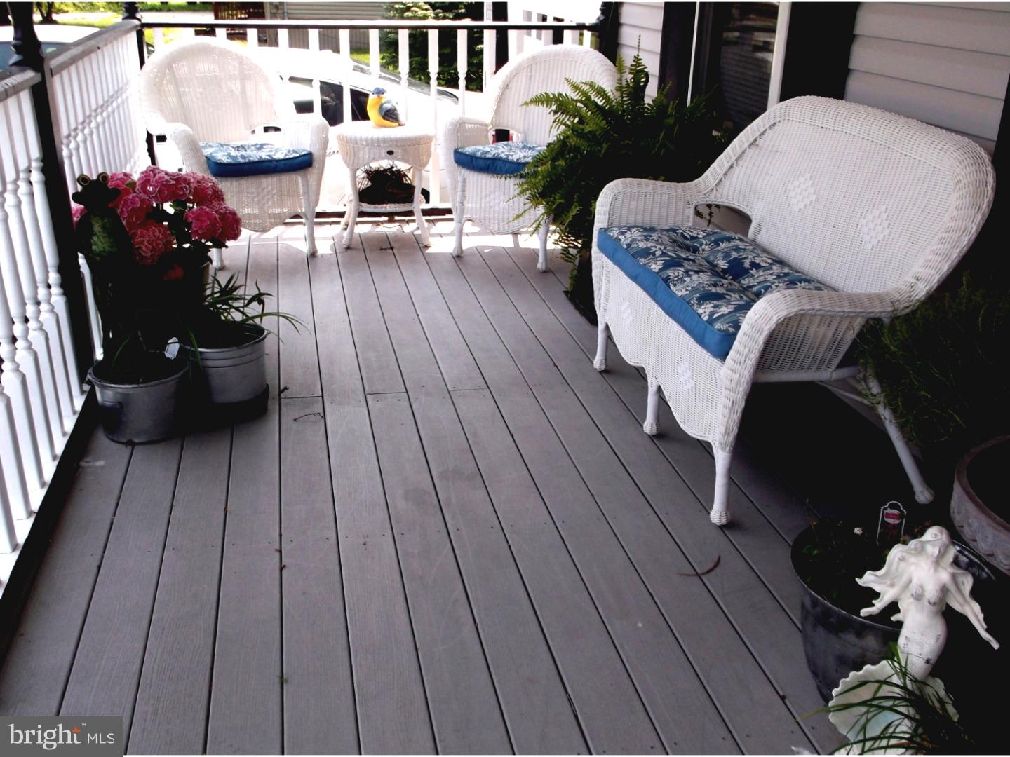 141 Oberlin Road Pennsville, NJ 08070 - Photo 3 of 25 Porch