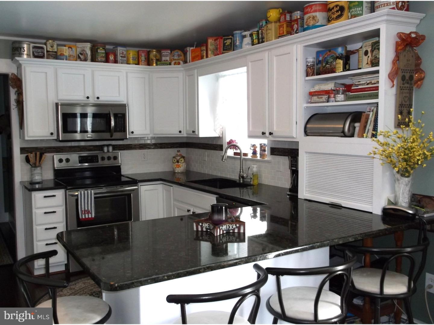 141 Oberlin Road Pennsville, NJ 08070 - Photo 9 of 25 Kitchen