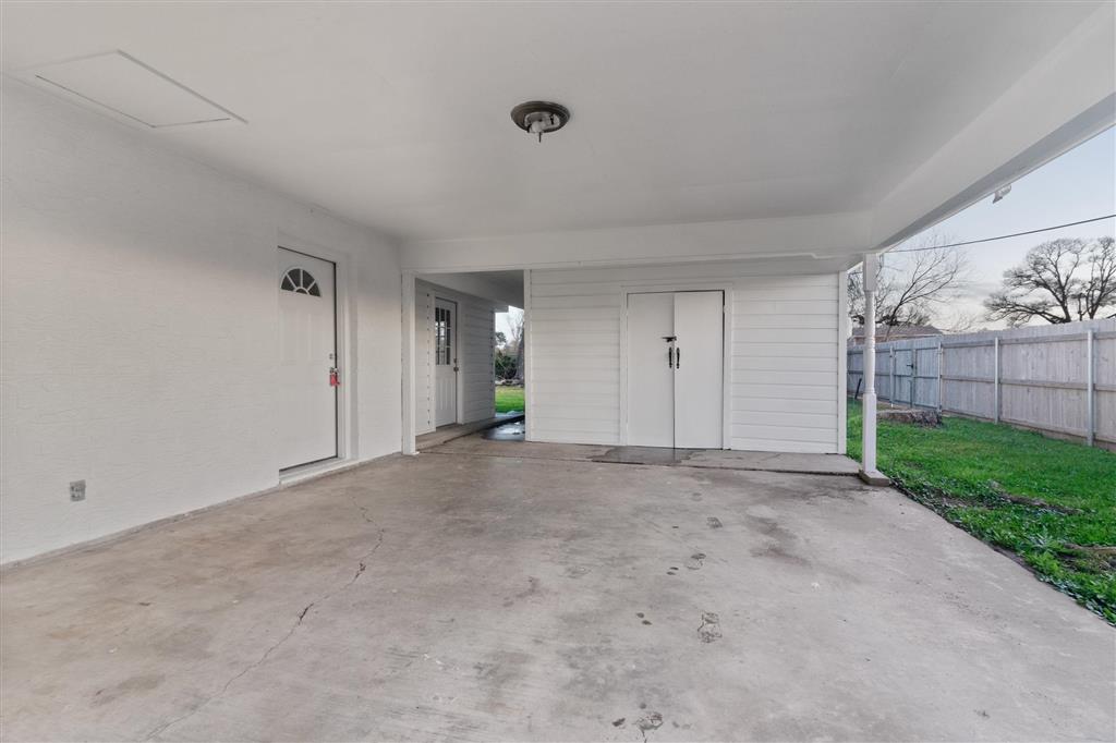 307 West Sale Road Lake Charles, LA 70605 - Photo 14 of 22 Gallery Image 14