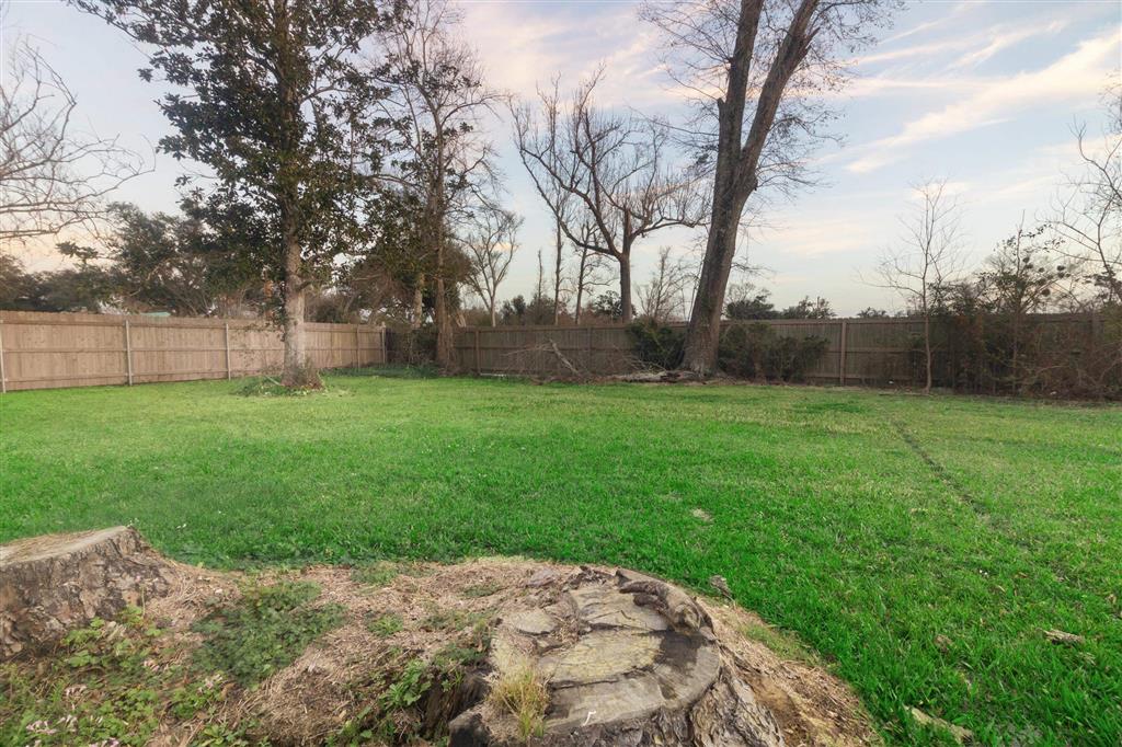 307 West Sale Road Lake Charles, LA 70605 - Photo 20 of 22 Gallery Image 20