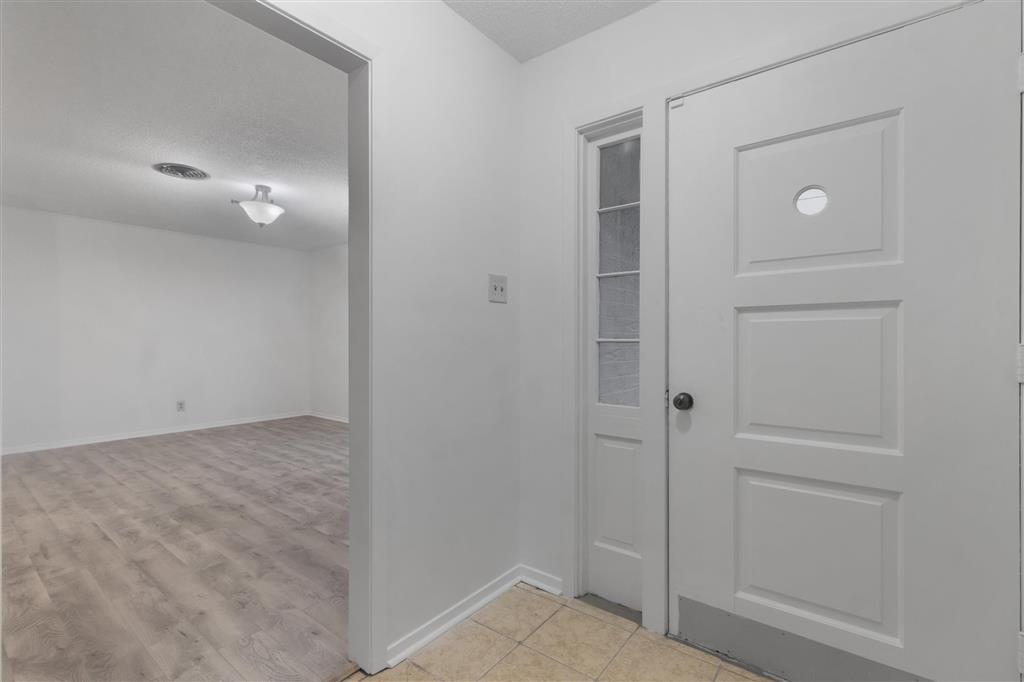 307 West Sale Road Lake Charles, LA 70605 - Photo 3 of 22 Gallery Image 3
