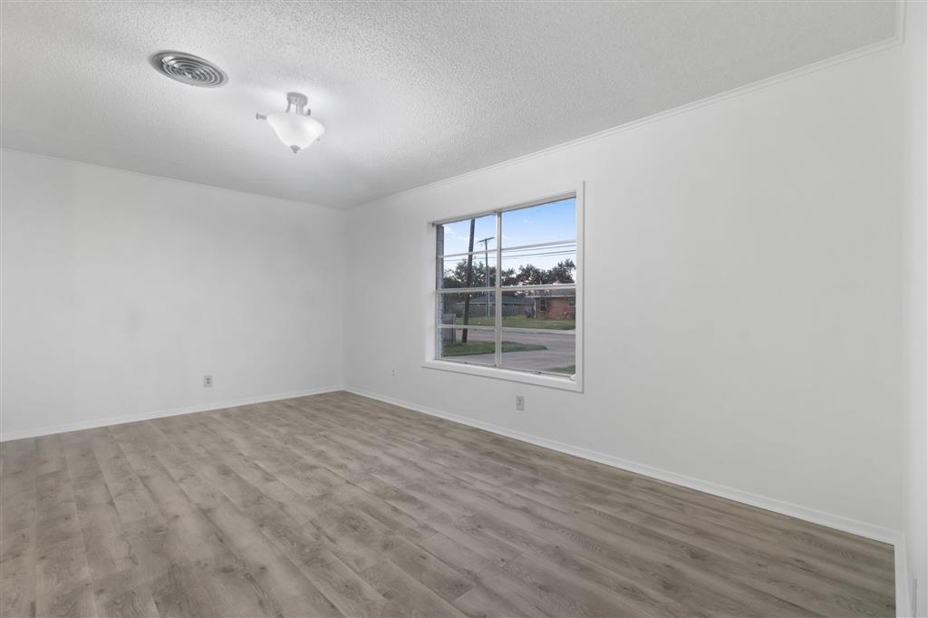 307 West Sale Road Lake Charles, LA 70605 - Photo 9 of 22 Gallery Image 9