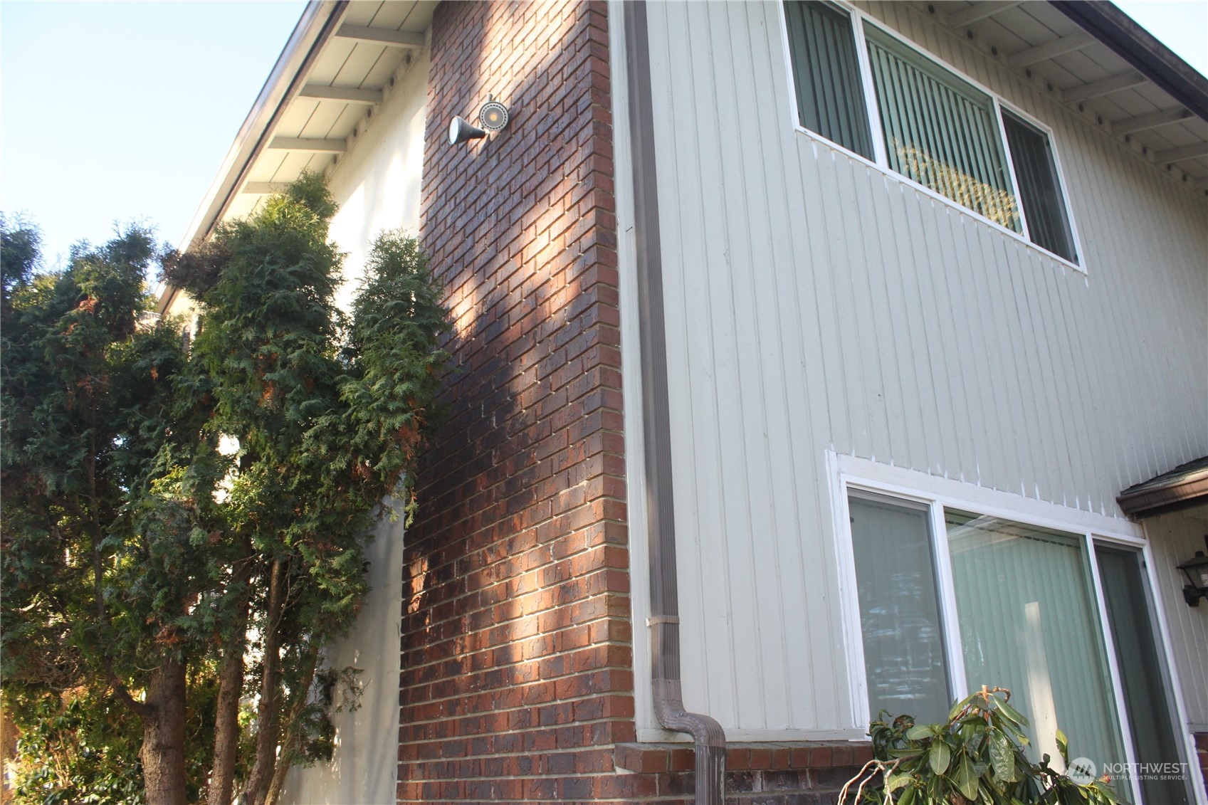 1729 Madison Street Everett, WA 98203 - Photo 2 of 32 a view of a house with a tree