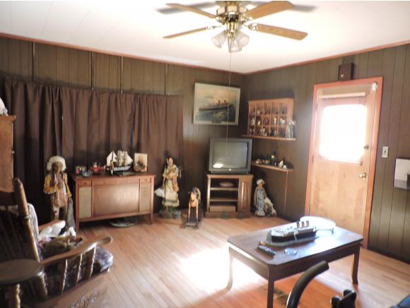 25 Morgan Street Springfield, VT 05156 - Photo 4 of 11