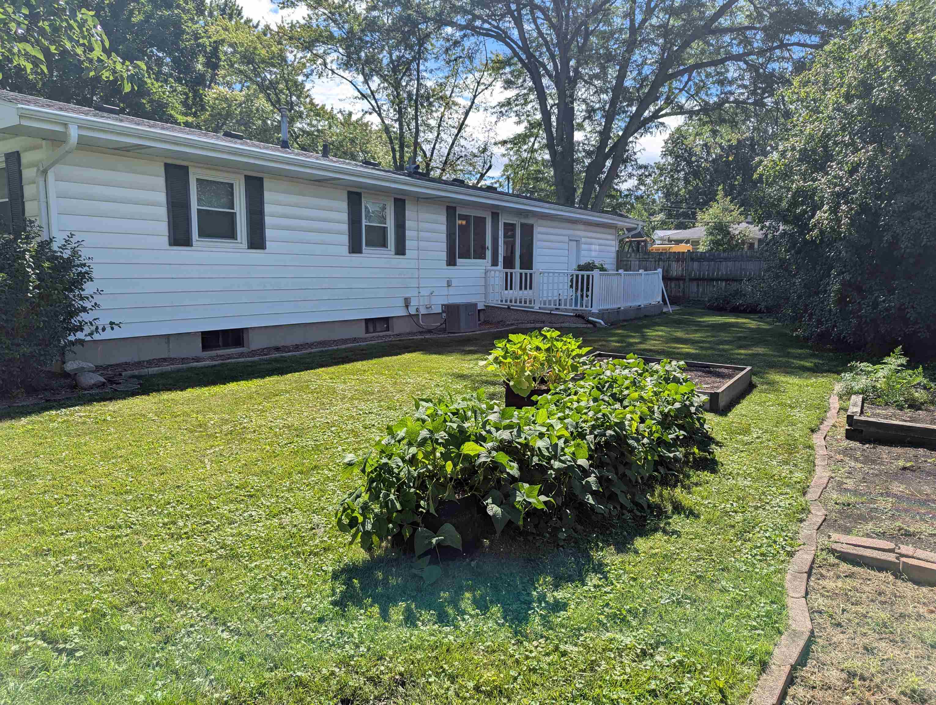 1636 North Ridge Drive Freeport, IL 61032 - Photo 23 of 27 Gallery Image 23