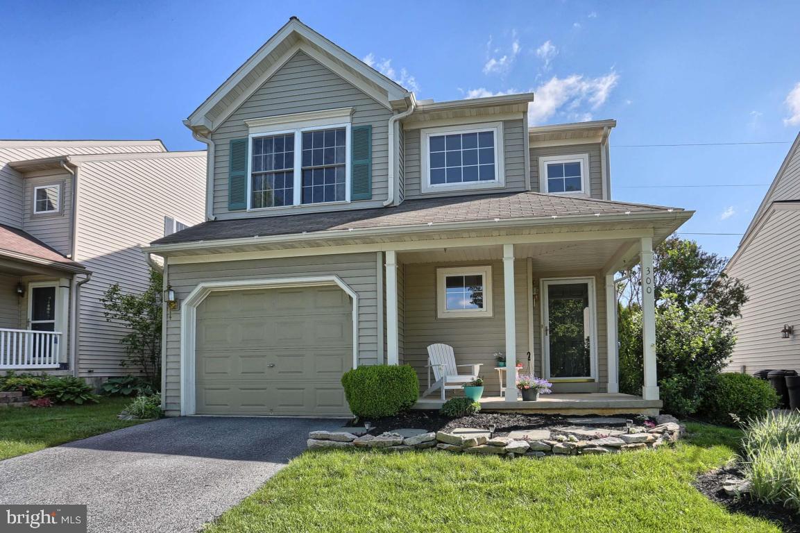 300 Cambridge Lane Lititz, PA 17543 - Photo 1 of 30