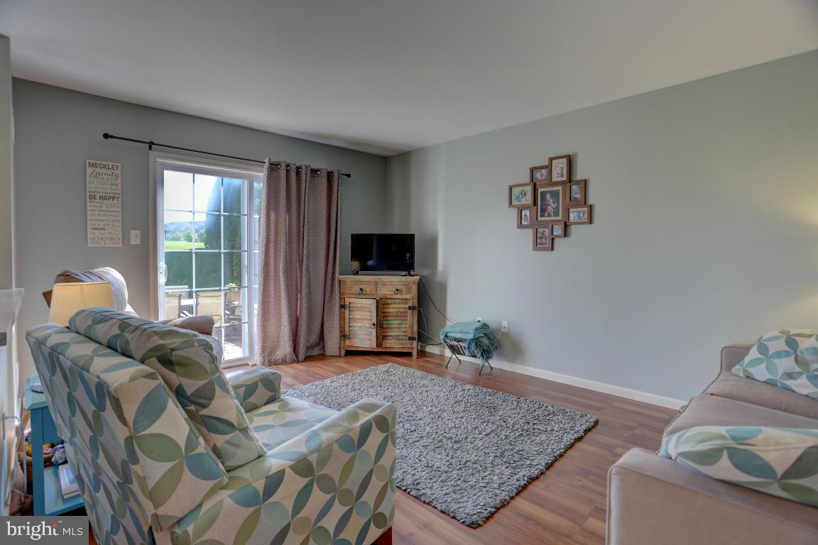 300 Cambridge Lane Lititz, PA 17543 - Photo 6 of 30