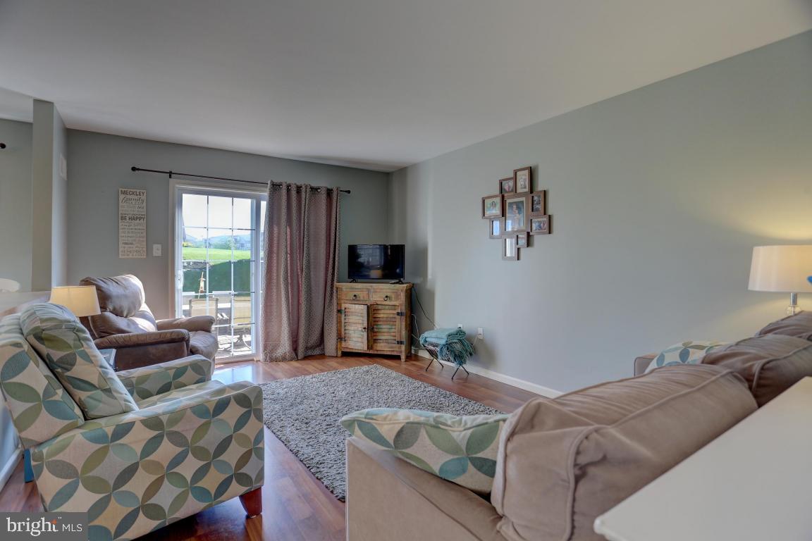 300 Cambridge Lane Lititz, PA 17543 - Photo 7 of 30