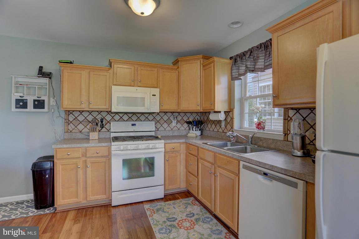 300 Cambridge Lane Lititz, PA 17543 - Photo 10 of 30