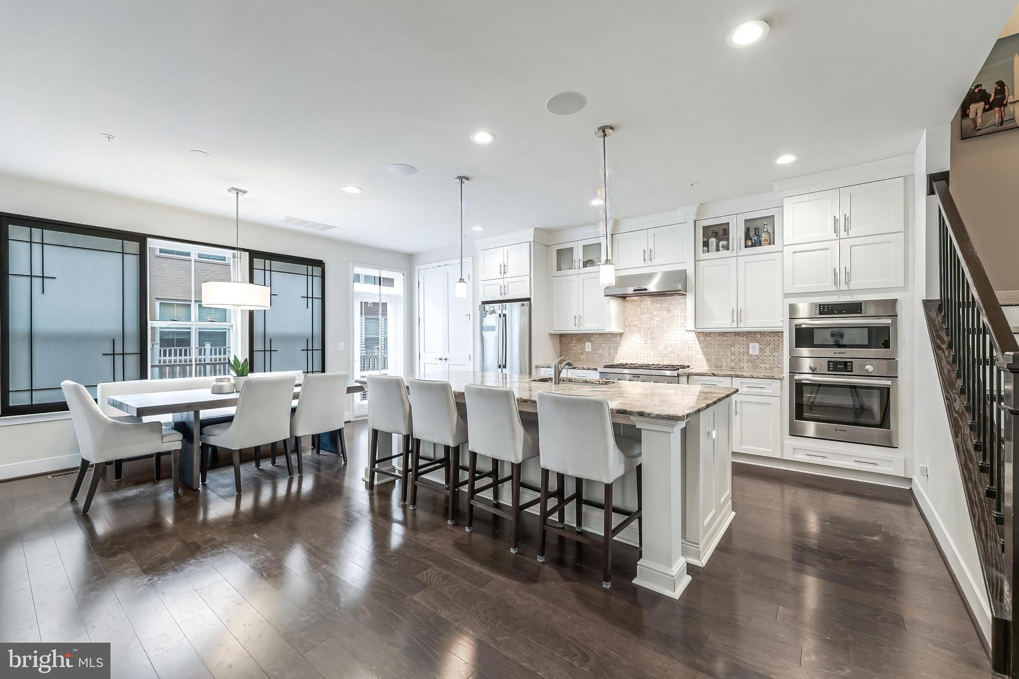 11692 Sunrise Square Place Reston, VA 20191 - Photo 19 of 49