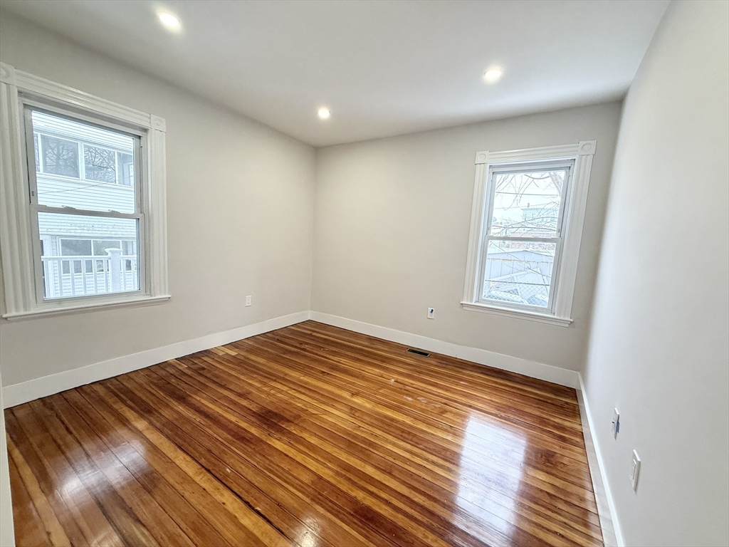 36 Raven Street, Unit 1 Boston, MA 02125 - Photo 5 of 8