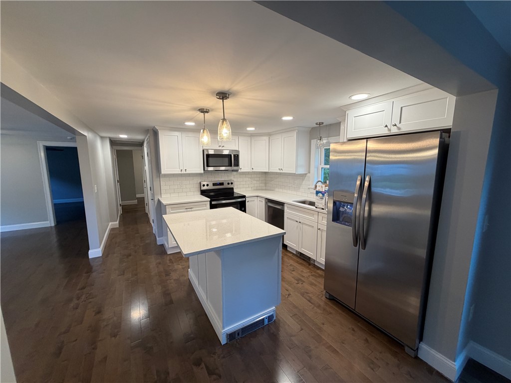 65 Angus Street Coventry, RI 02816 - Photo 11 of 20