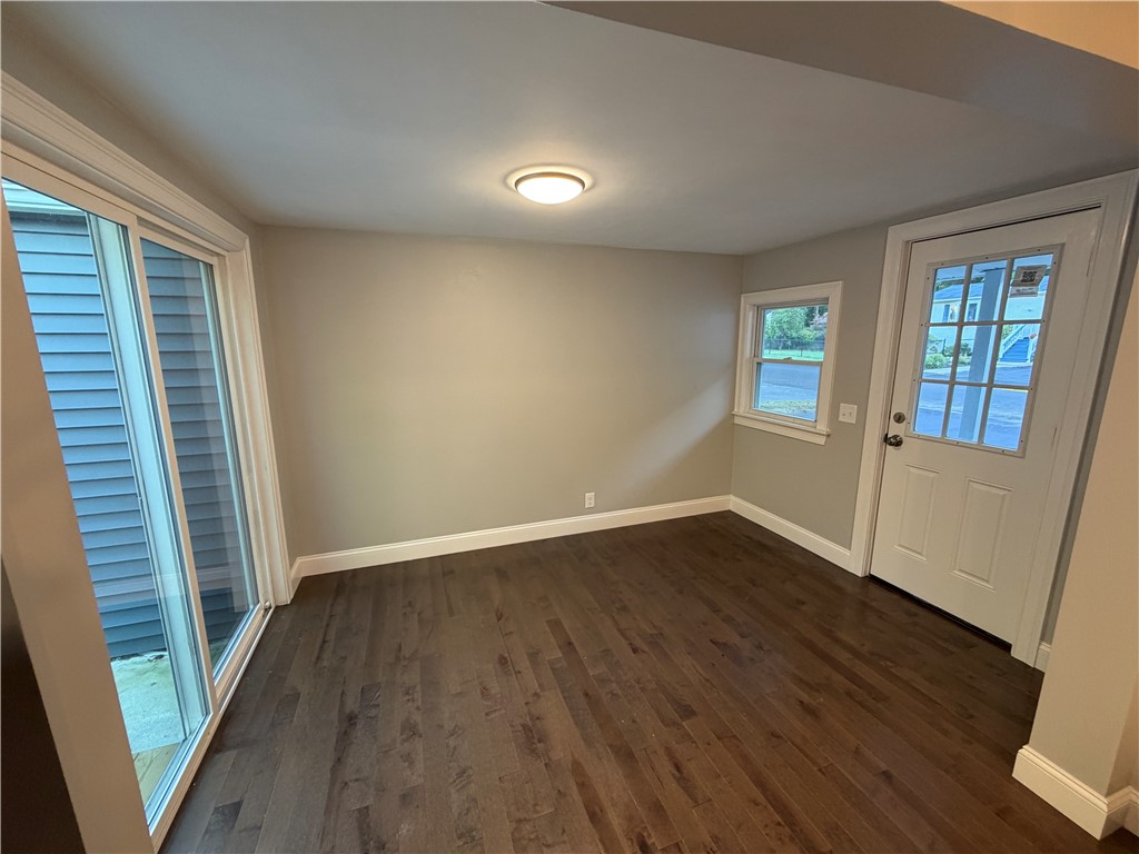 65 Angus Street Coventry, RI 02816 - Photo 13 of 20