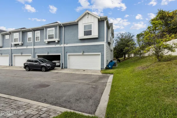 $2,425 | 11467 Leatherback Court, Jacksonville, FL 32256