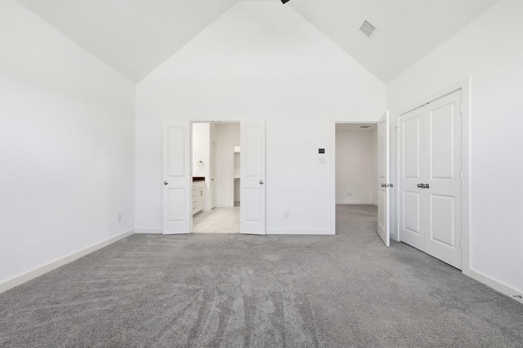 531 Cobblestone Lane Irving, TX 75039 - Photo 16 of 39 a view of an empty room