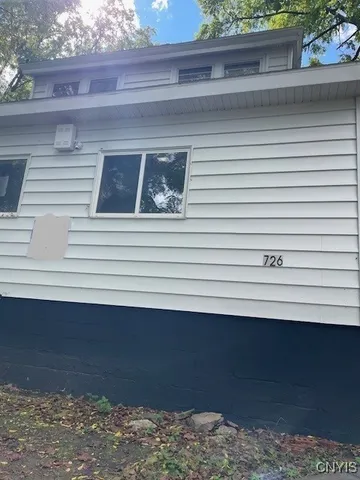 $249,900 | 726 Euclid Avenue, Syracuse, NY 13210