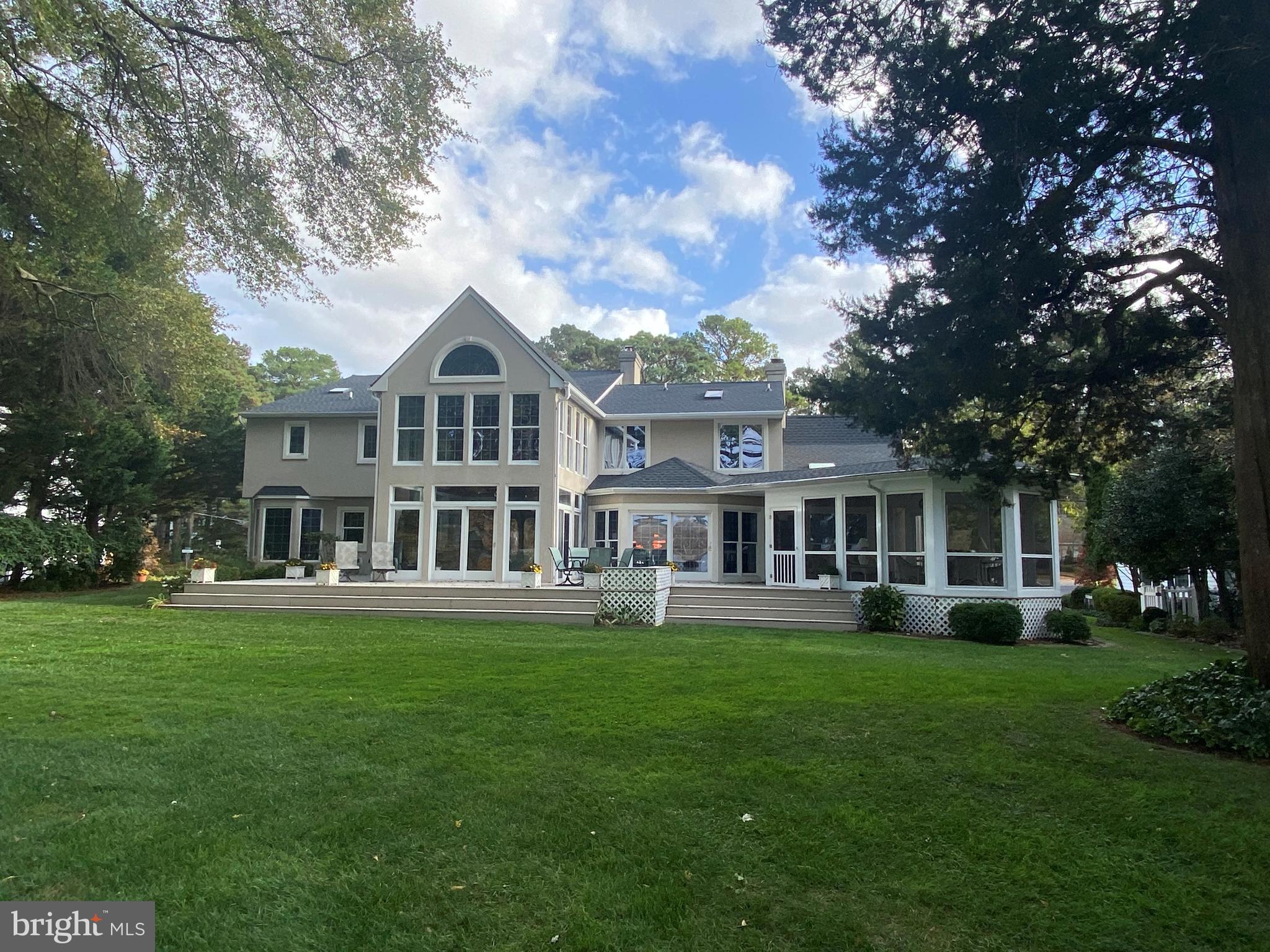 1102 Riverside Drive Salisbury, MD 21801 - Photo 2 of 112 Expansive Rear Layout