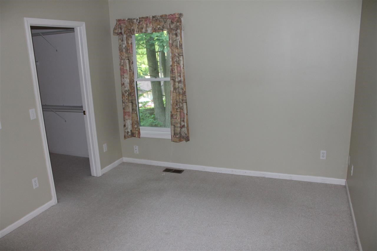 3593 Manchester Road Traverse City, MI 49686 - Photo 16 of 24 1784528-15.JPG