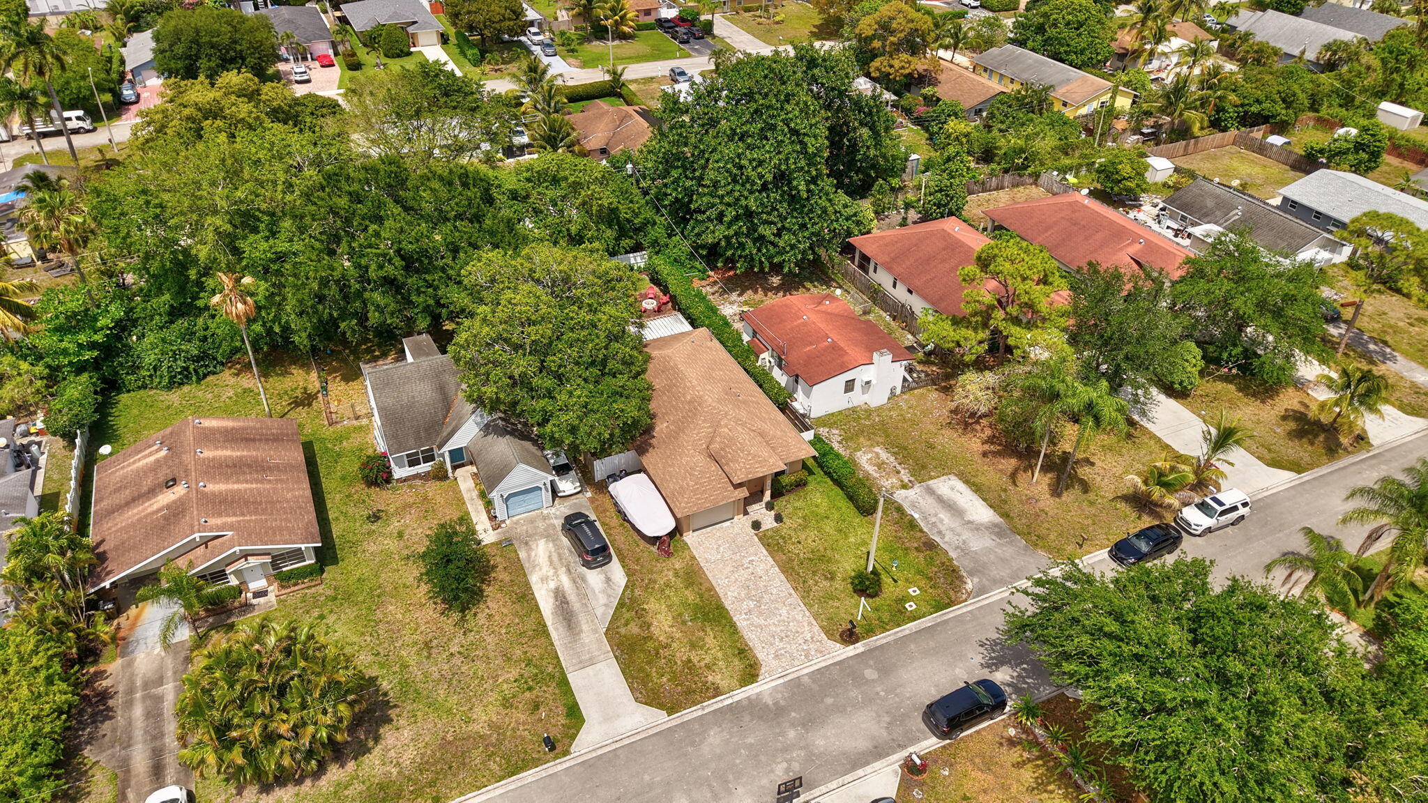 4901 Lincoln Road Delray Beach, FL 33445 - Photo 51 of 56 an aerial view of residential houses with outdoor space