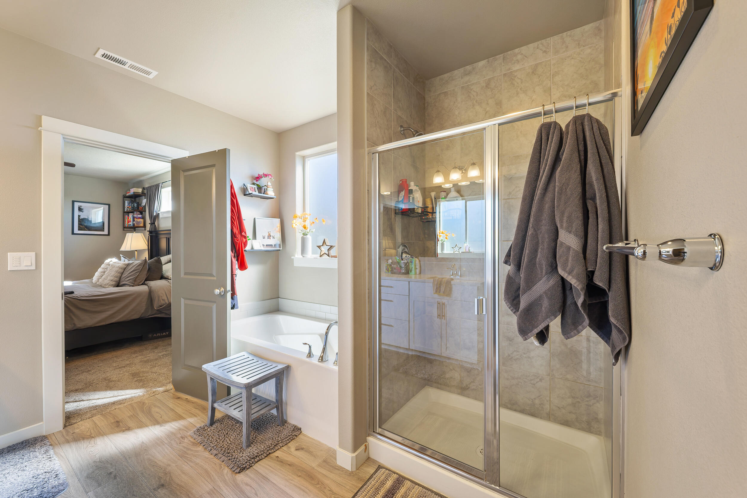 3370 Northwest 15th Street Redmond, OR 97756 - Photo 20 of 27 a bathroom with a shower and toilet