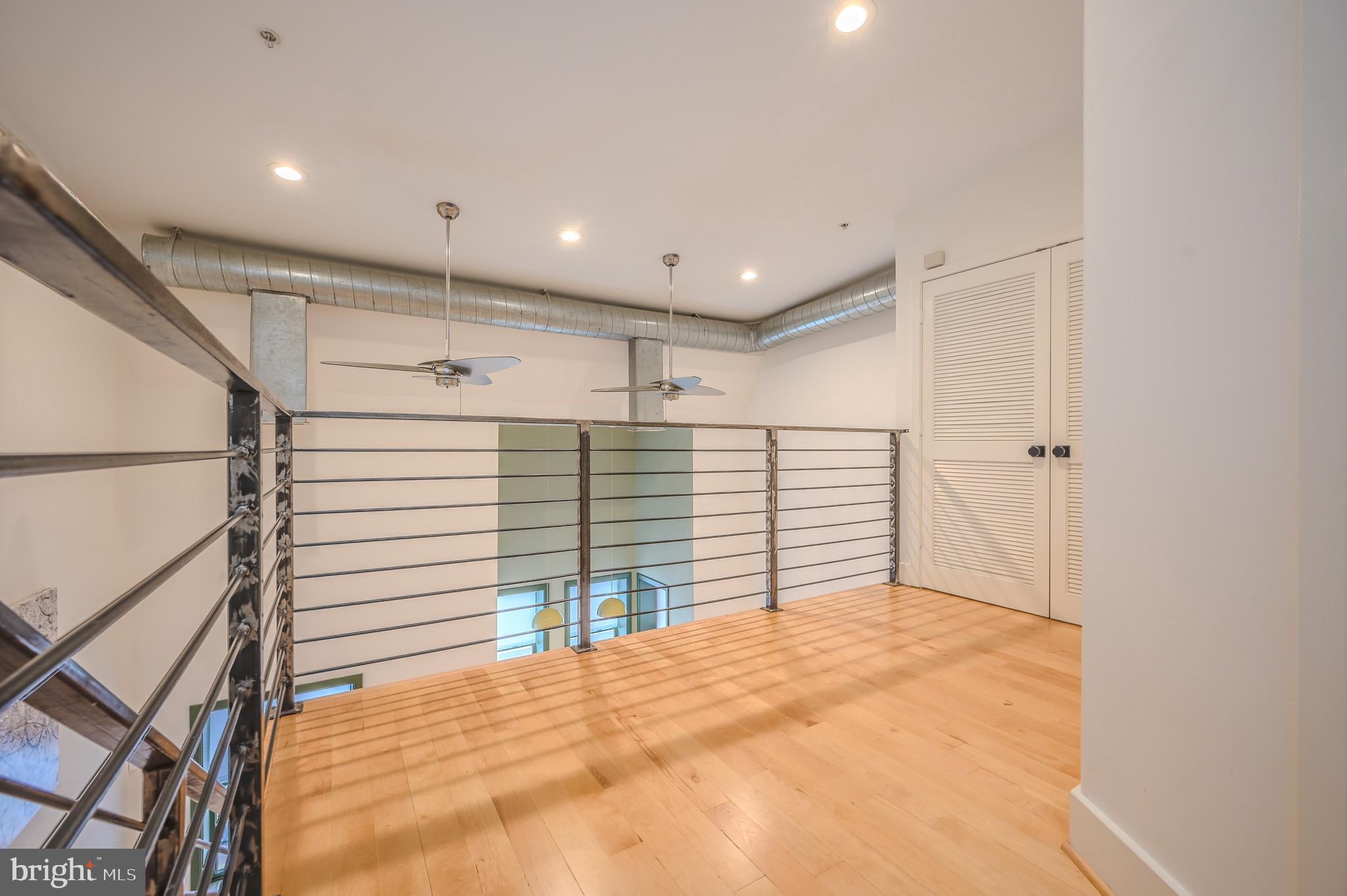 1328 Maryland Avenue Northeast, Unit 3 Washington, DC 20002 - Photo 7 of 20 Loft great for an office