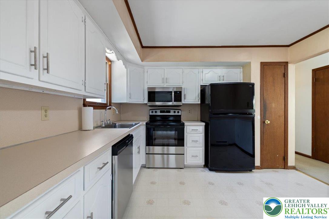 1250 Minesite Road Allentown, PA 18103 - Photo 26 of 39