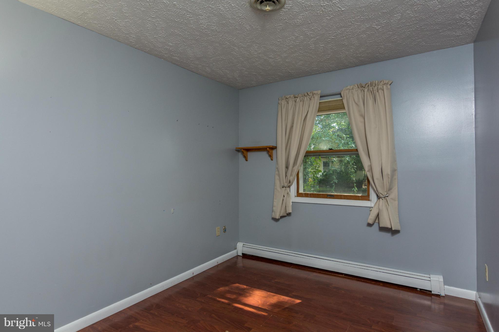 1621 Bay Ridge Road Edgewater, MD 21037 - Photo 14 of 20 Bedroom #1