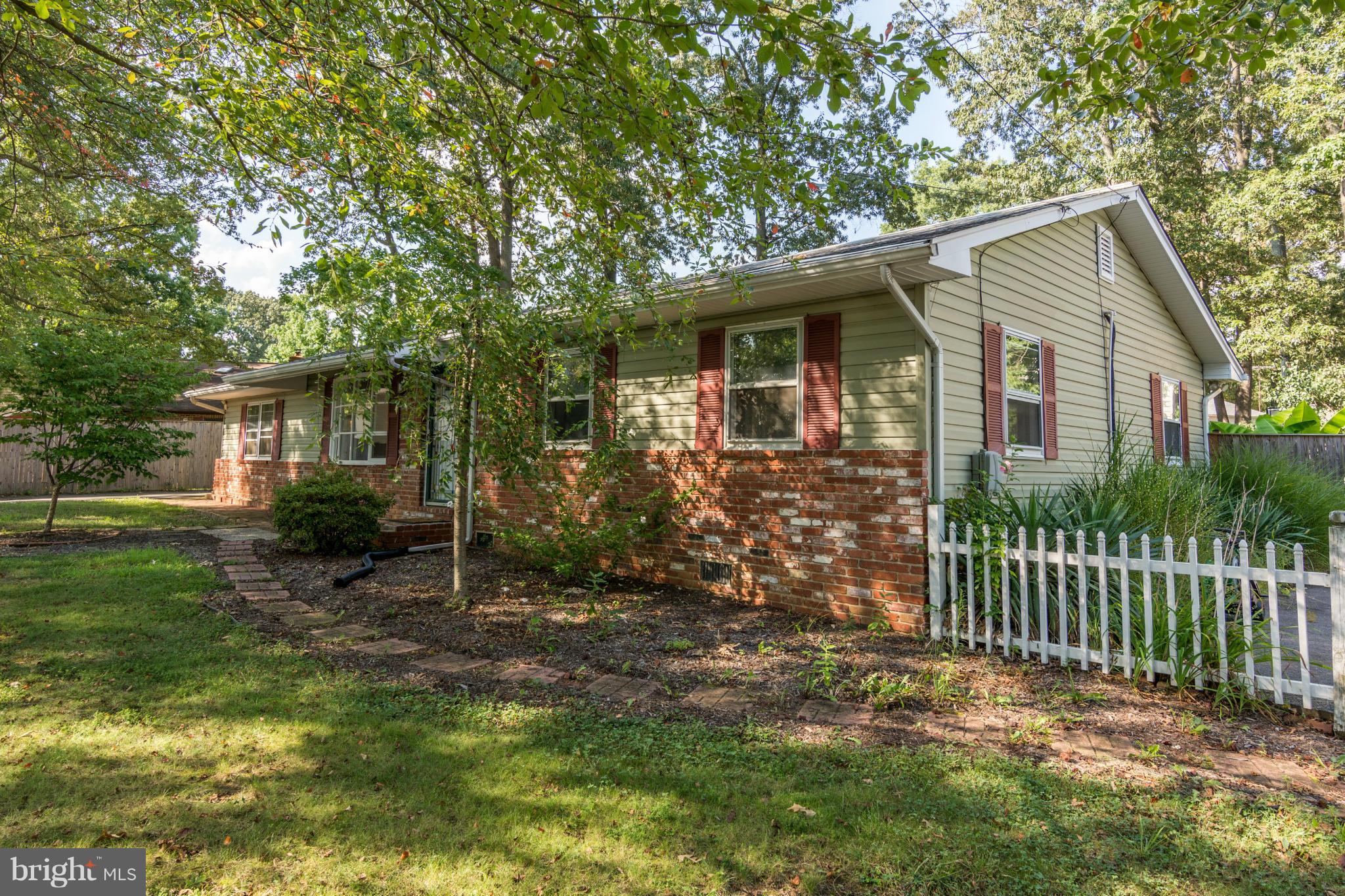 1621 Bay Ridge Road Edgewater, MD 21037 - Photo 19 of 20 Exterior (Front)
